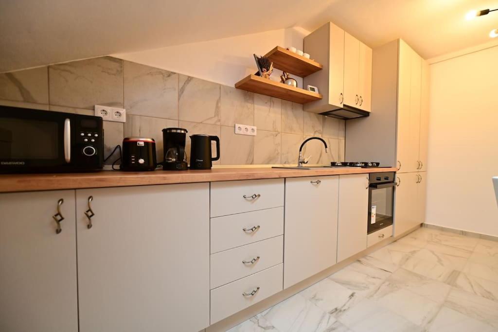 Apartment Flh - Neppendorf Loft Sibiu